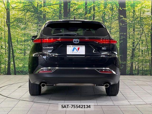 Toyota HARRIER HYBRID 2023-03 7616879-14