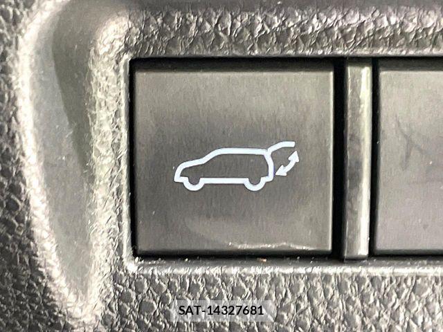 Toyota HARRIER HYBRID 2020-07 7616884-6