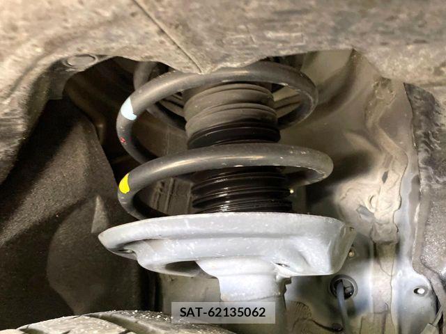 Toyota HARRIER HYBRID 2021-02 7616883-19