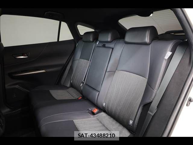 Toyota HARRIER HYBRID 2021-06 7616877-18