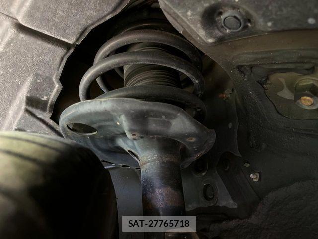 Toyota HARRIER HYBRID 2014-12 7723845-19