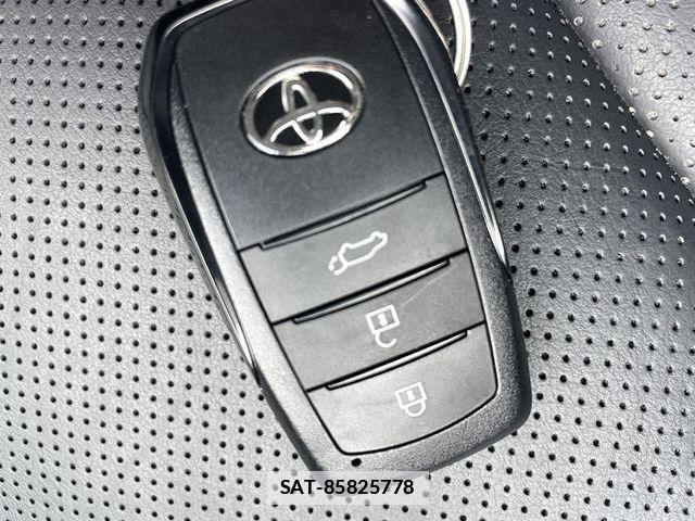 Toyota HARRIER HYBRID 2023-05 7723795-13