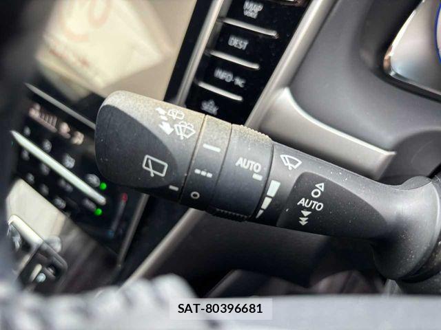 Toyota HARRIER HYBRID 2017-07 7723841-17