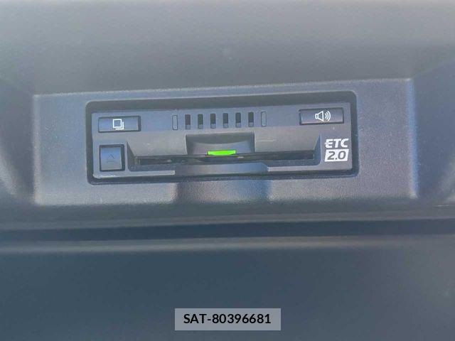 Toyota HARRIER HYBRID 2017-07 7723841-20