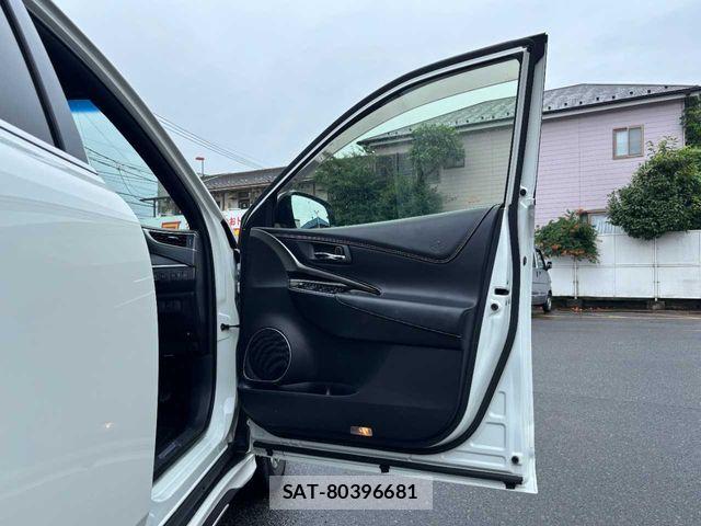 Toyota HARRIER HYBRID 2017-07 7723841-23