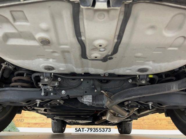 Toyota HARRIER HYBRID 2017-07 7723843-19