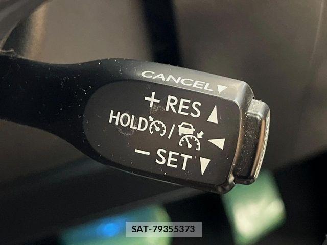 Toyota HARRIER HYBRID 2017-07 7723843-5