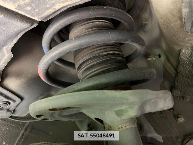 Toyota HARRIER HYBRID 2015-02 7785347-19