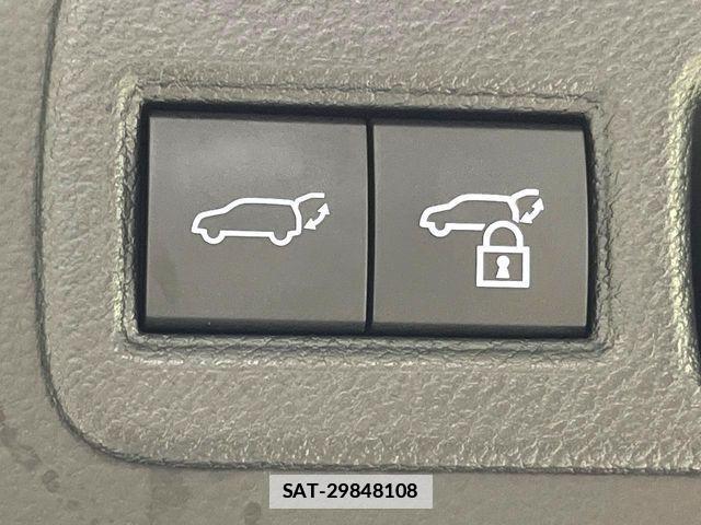 Toyota HARRIER HYBRID 2022-10 7785356-5