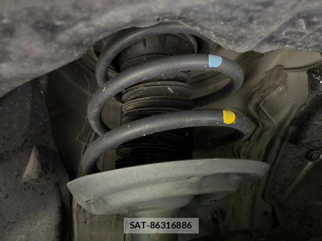 Toyota HARRIER HYBRID 2022-04 7876700-19