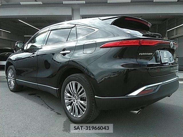 Toyota HARRIER HYBRID 2021-08 7876704-17