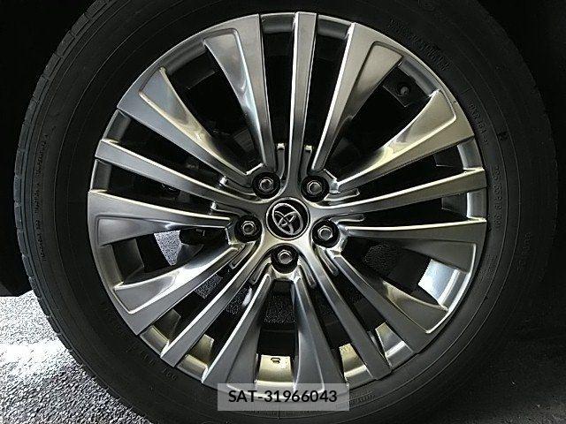Toyota HARRIER HYBRID 2021-08 7876704-25