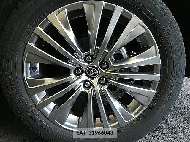 Toyota HARRIER HYBRID 2021-08 7876704-26