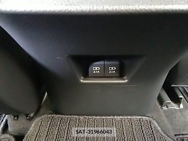 Toyota HARRIER HYBRID 2021-08 7876704-28