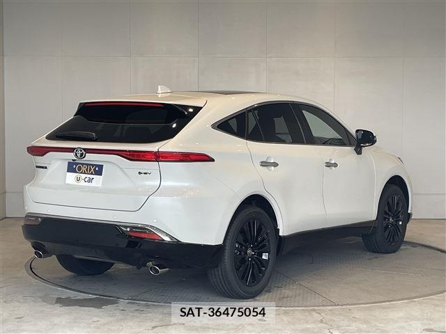 Toyota HARRIER HYBRID 2026-06 7876680-1