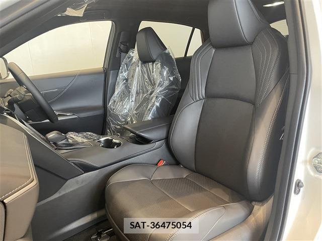 Toyota HARRIER HYBRID 2026-06 7876680-24