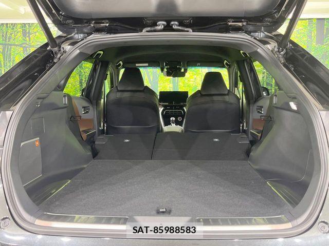 Toyota HARRIER HYBRID 2021-12 7876698-9