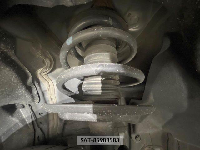 Toyota HARRIER HYBRID 2021-12 7876698-19