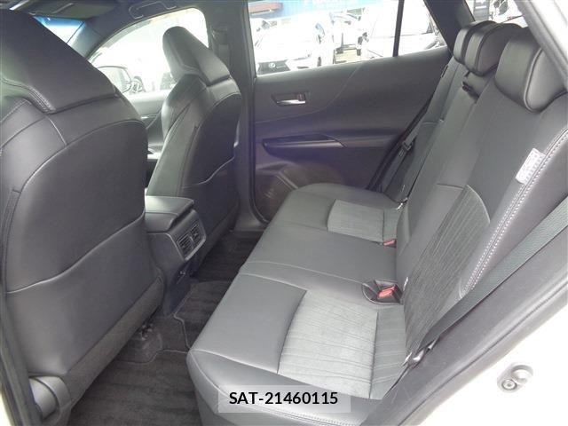 Toyota HARRIER HYBRID 2022-03 7876697-11