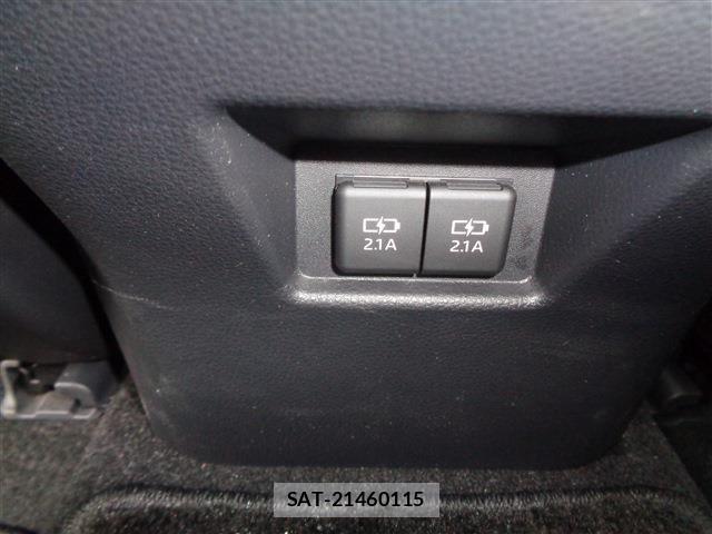 Toyota HARRIER HYBRID 2022-03 7876697-14