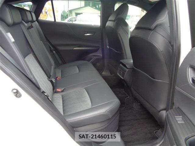 Toyota HARRIER HYBRID 2022-03 7876697-19