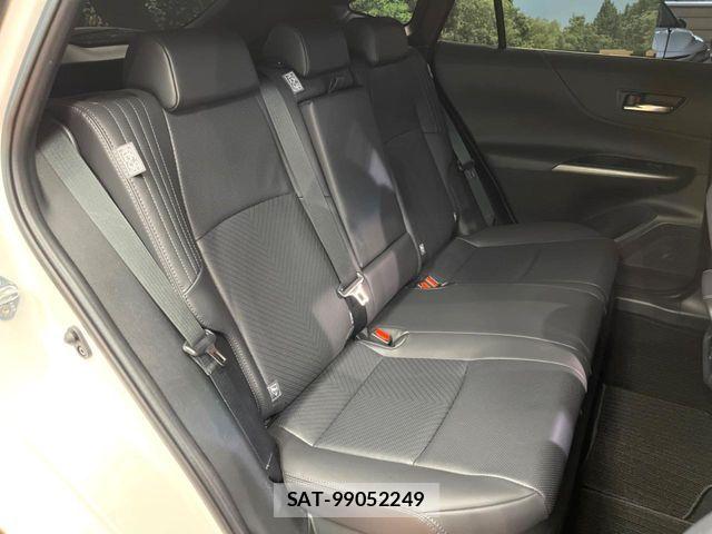 Toyota HARRIER HYBRID 2024-03 7961900-8