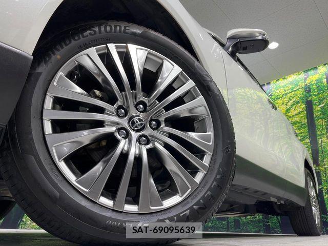 Toyota HARRIER HYBRID 2021-10 7961903-13