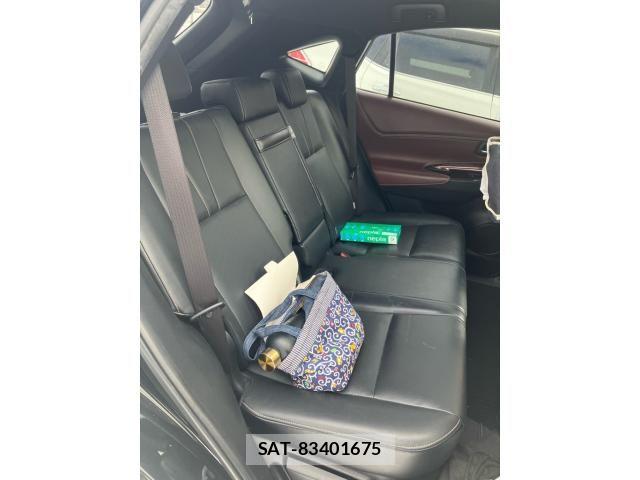 Toyota HARRIER HYBRID 2014-03 7961912-23