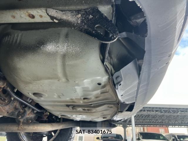Toyota HARRIER HYBRID 2014-03 7961912-5