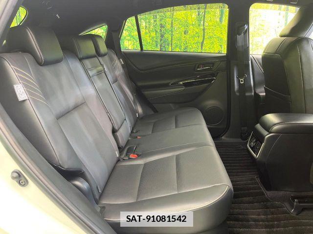 Toyota HARRIER HYBRID 2017-06 7961909-9