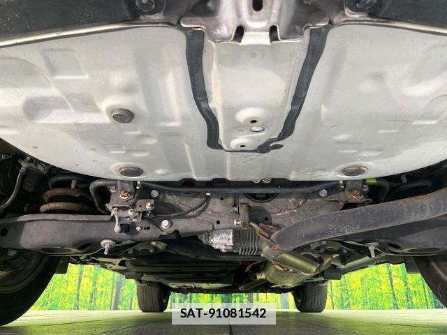Toyota HARRIER HYBRID 2017-06 7961909-18