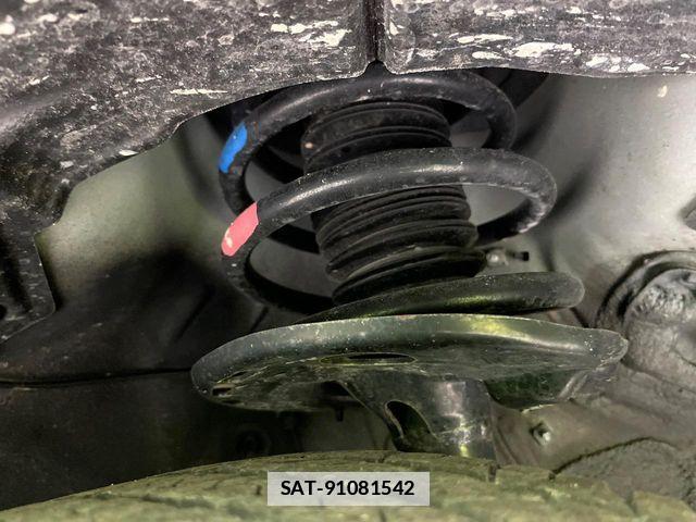 Toyota HARRIER HYBRID 2017-06 7961909-19
