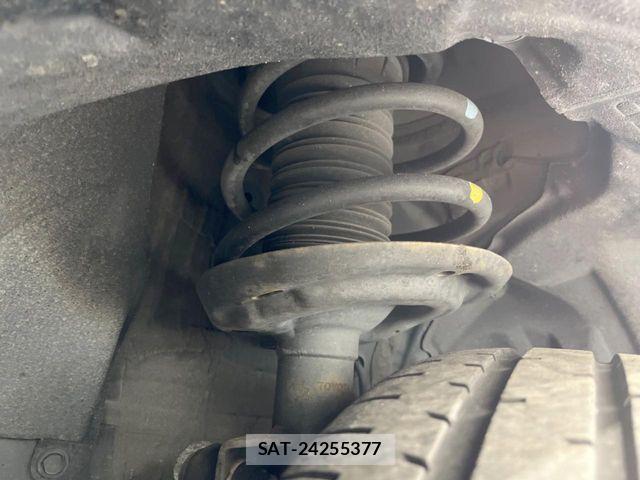 Toyota HARRIER HYBRID 2020-07 7979382-19