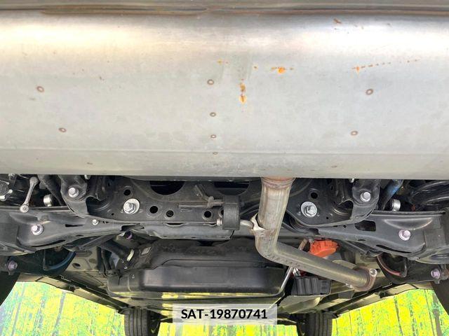 Toyota HARRIER HYBRID 2023-05 7979378-18