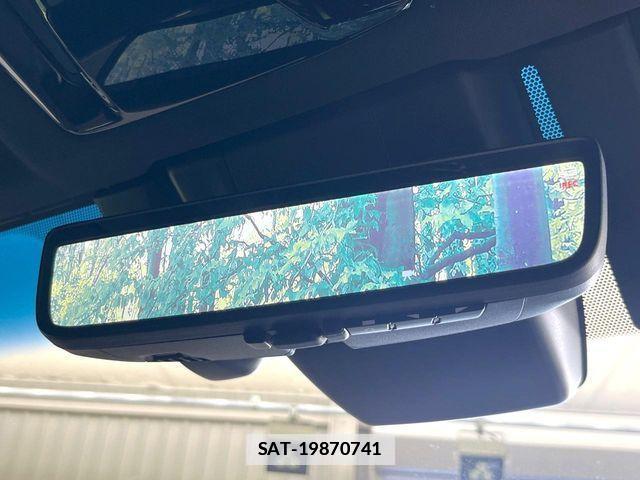 Toyota HARRIER HYBRID 2023-05 7979378-5