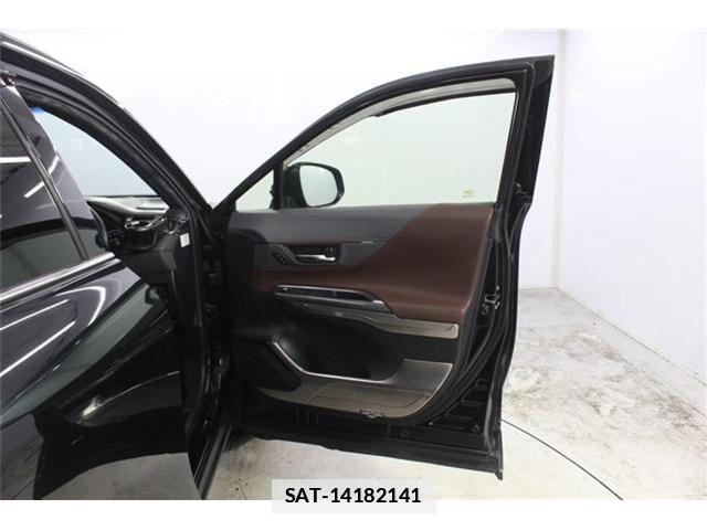 Toyota HARRIER HYBRID 2020-11 7979383-29