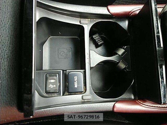 Toyota HARRIER HYBRID 2017-12 8035835-28