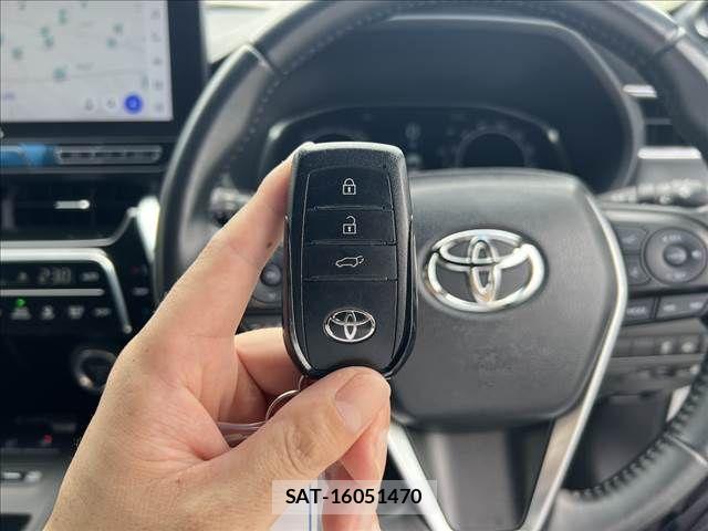 Toyota HARRIER HYBRID 2024-04 8035826-27