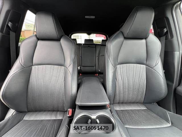 Toyota HARRIER HYBRID 2024-04 8035826-28