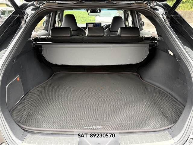 Toyota HARRIER HYBRID 2020-06 8035833-13