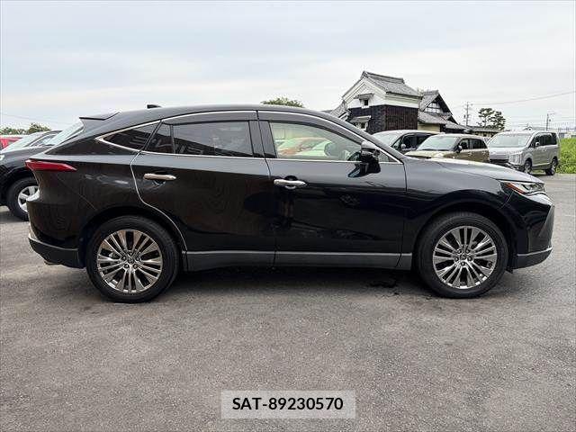 Toyota HARRIER HYBRID 2020-06 8035833-20