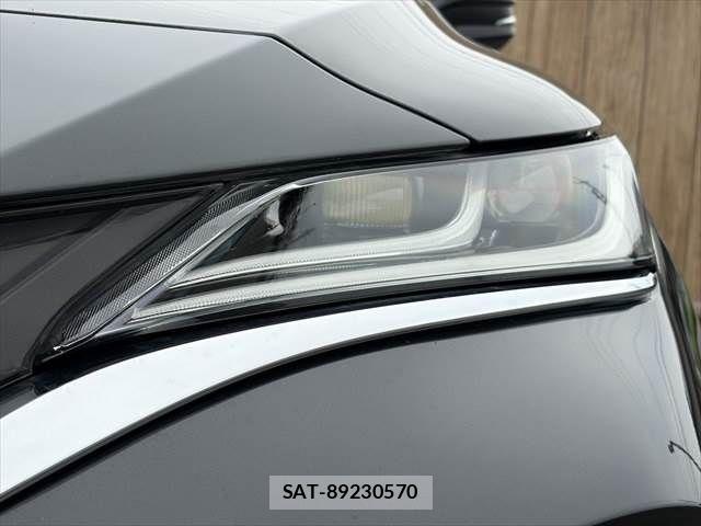 Toyota HARRIER HYBRID 2020-06 8035833-26