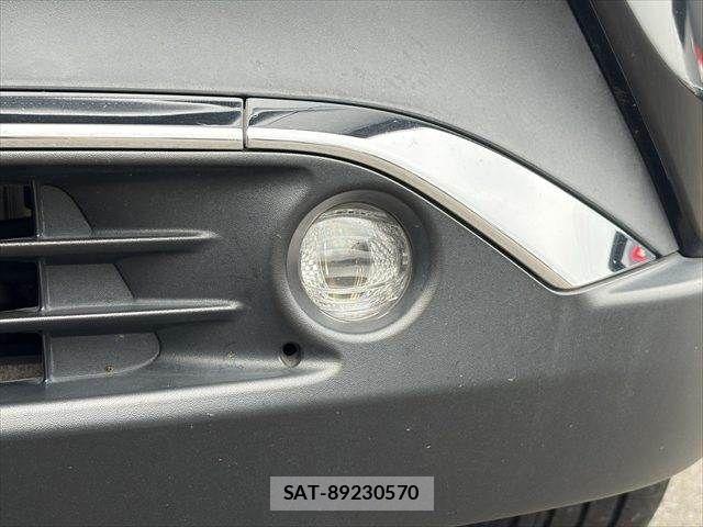 Toyota HARRIER HYBRID 2020-06 8035833-28