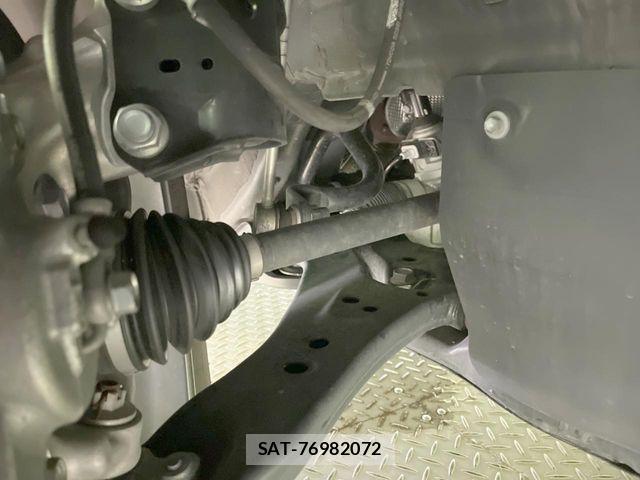 Toyota HARRIER HYBRID 2024-05 8035817-19