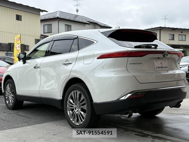 Toyota HARRIER HYBRID 2021-06 8035820-6