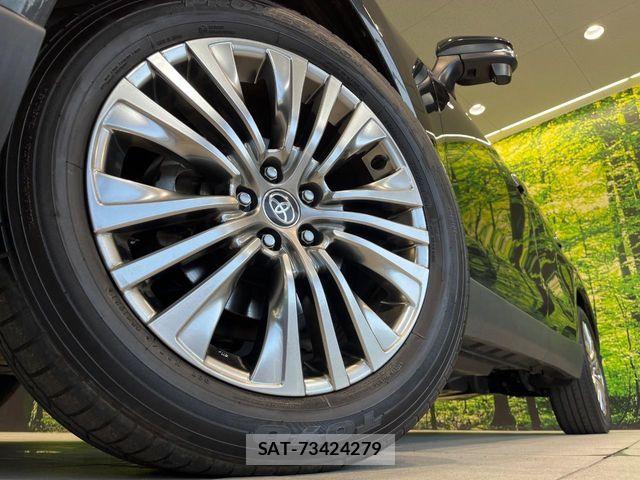 Toyota HARRIER HYBRID 2021-06 8035819-12