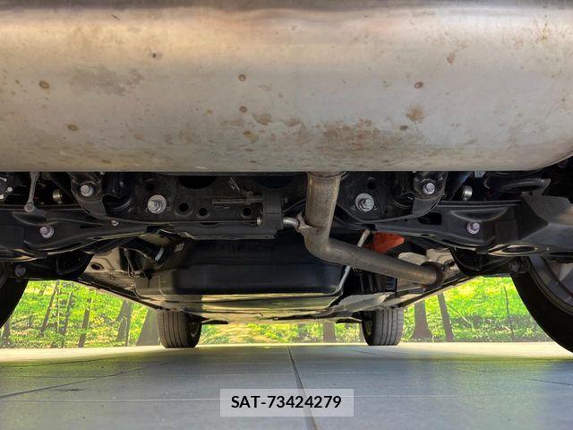 Toyota HARRIER HYBRID 2021-06 8035819-18