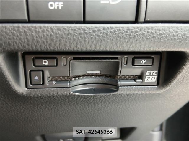 Toyota HARRIER HYBRID 2024-01 8035827-4