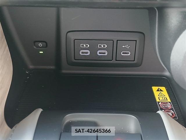 Toyota HARRIER HYBRID 2024-01 8035827-6