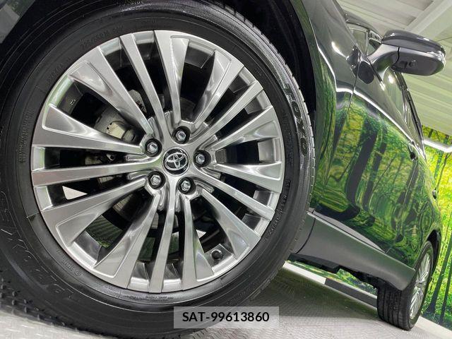 Toyota HARRIER HYBRID 2024-01 8035812-13